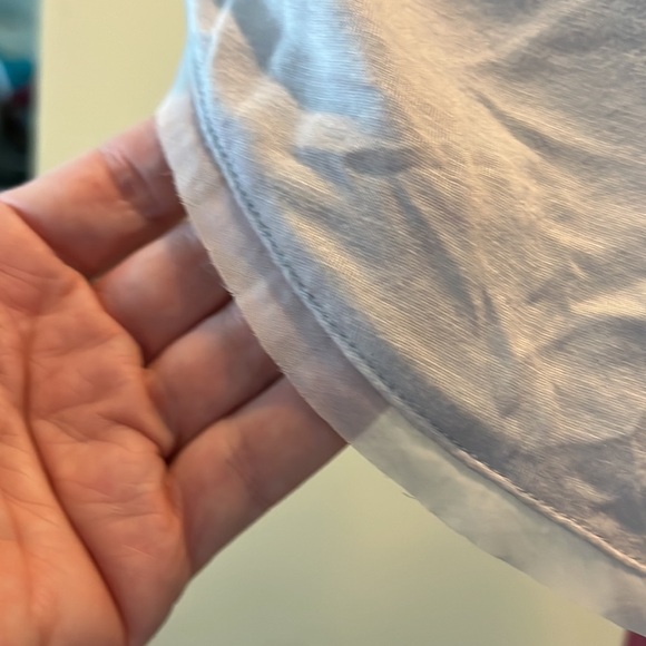 Vera Wang  Top  tank top  Light gray   Whiskered pattern / Sheer Edges  Size S - Picture 9 of 10